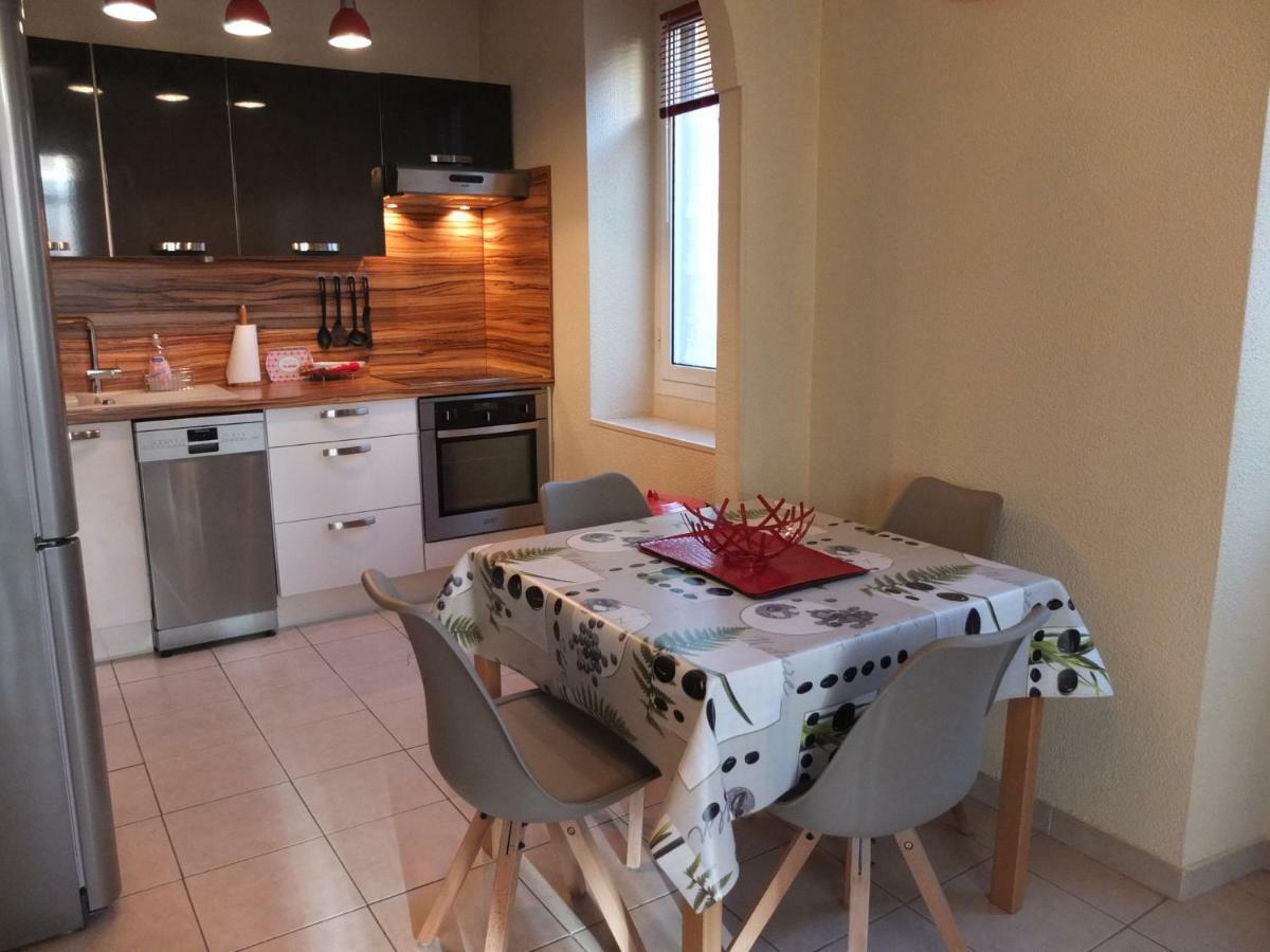 Appartement Le Cernuschi Rdc 멍똥 외부 사진
